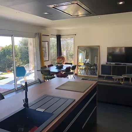 La Maison Des Pop'S, Magnifique Vue Degagee Sur Le Gozzi - 6 Couchages Alata